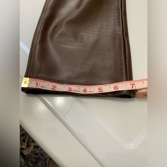 Abercrombie & Fitch High Rise Brown Jeans - Picture 6 of 9